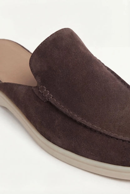 Braune Veloursleder-Yacht-Mule